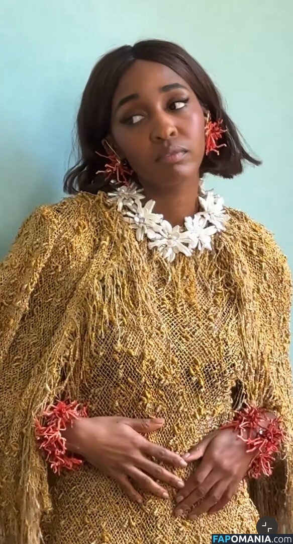 Ayo Edebiri / ayoedebiri Naken OnlyFans  Läckta Foto #15