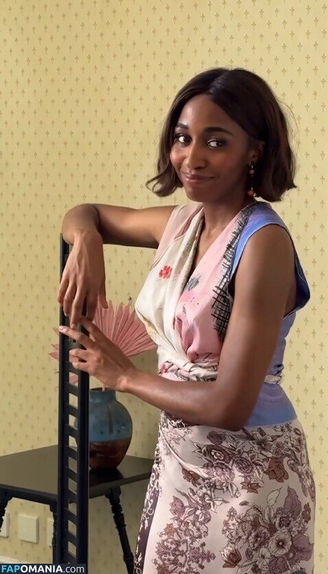 Ayo Edebiri / ayoedebiri Naken OnlyFans  Läckta Foto #17