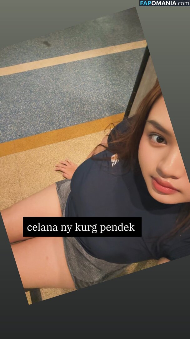 azizasaraa / https: / retirementofyu Naken OnlyFans  Läckta Foto #5