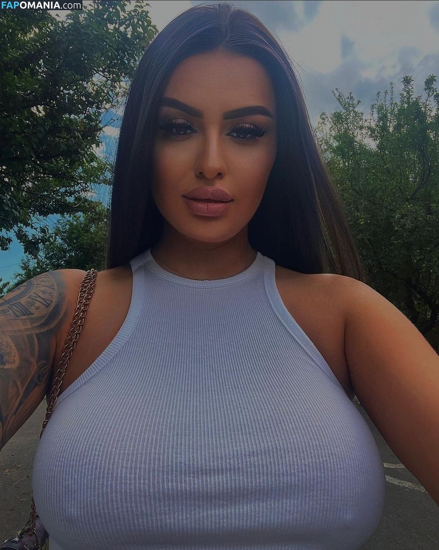 _b_miruna / k.miruu Naken OnlyFans  Läckta Foto #2