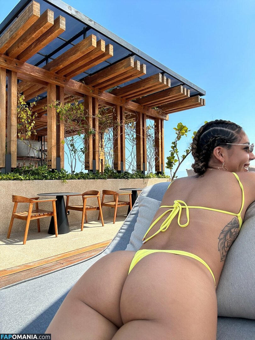 B0ngucci / yeezitaughtme Naken OnlyFans  Läckta Foto #3