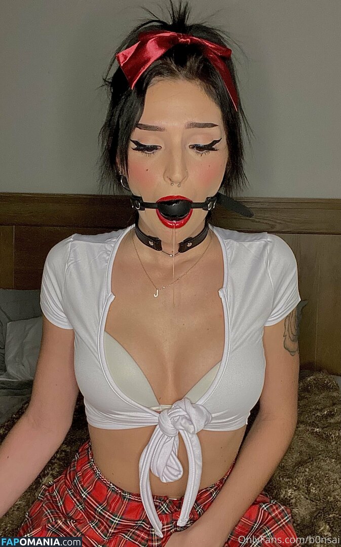 b0nsai / b0nzai / jaz_sinclair Naken OnlyFans  Läckta Foto #9