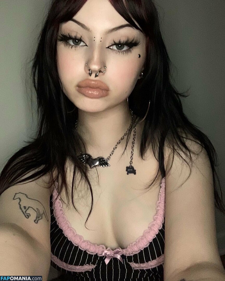 64il0ut / b4i1e3 / b4il3e Naken OnlyFans  Läckta Foto #17