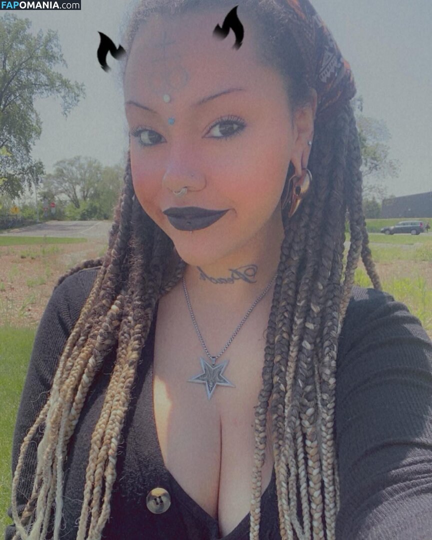 babeworship / babeworship666 Naken OnlyFans  Läckta Foto #1