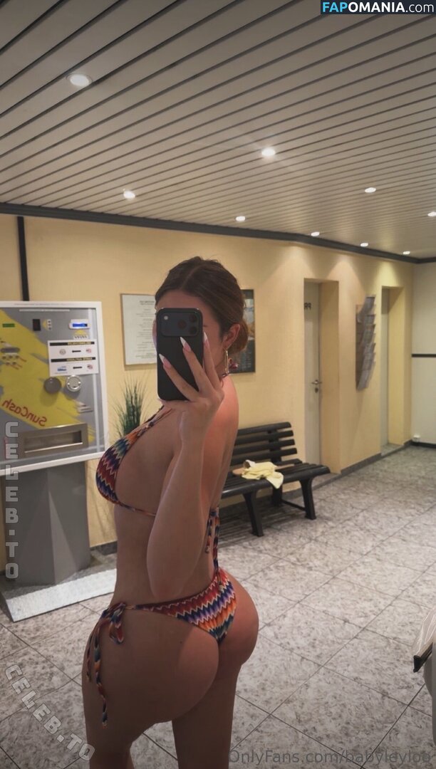 babyleyloo Naken OnlyFans  Läckta Foto #1