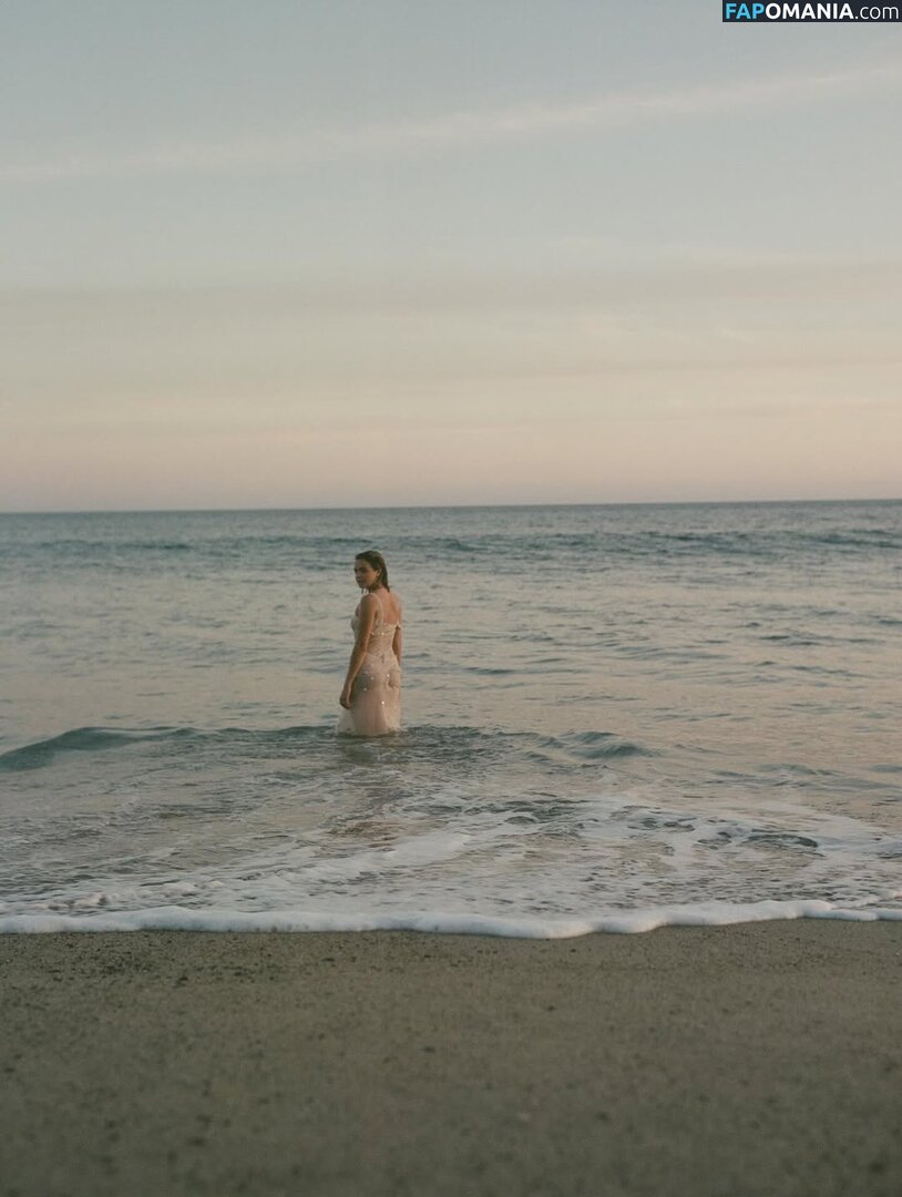 Bailee Madison / baileemadison / bailey_madis0n Naken OnlyFans  Läckta Foto #1