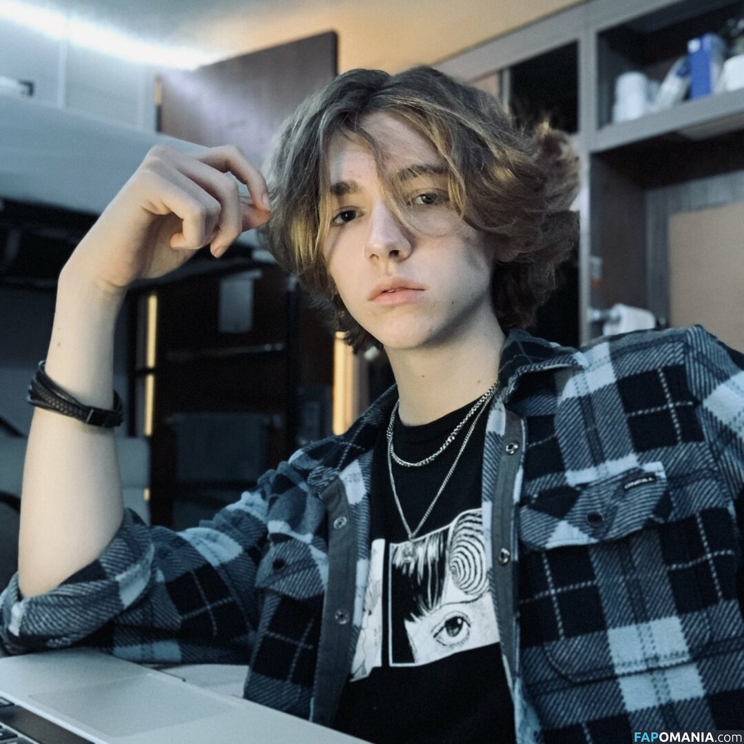 Bailey / Kweenbailey23 / Newposter2 / bombshellbailey / postliticalbling Naken OnlyFans  Läckta Foto #66