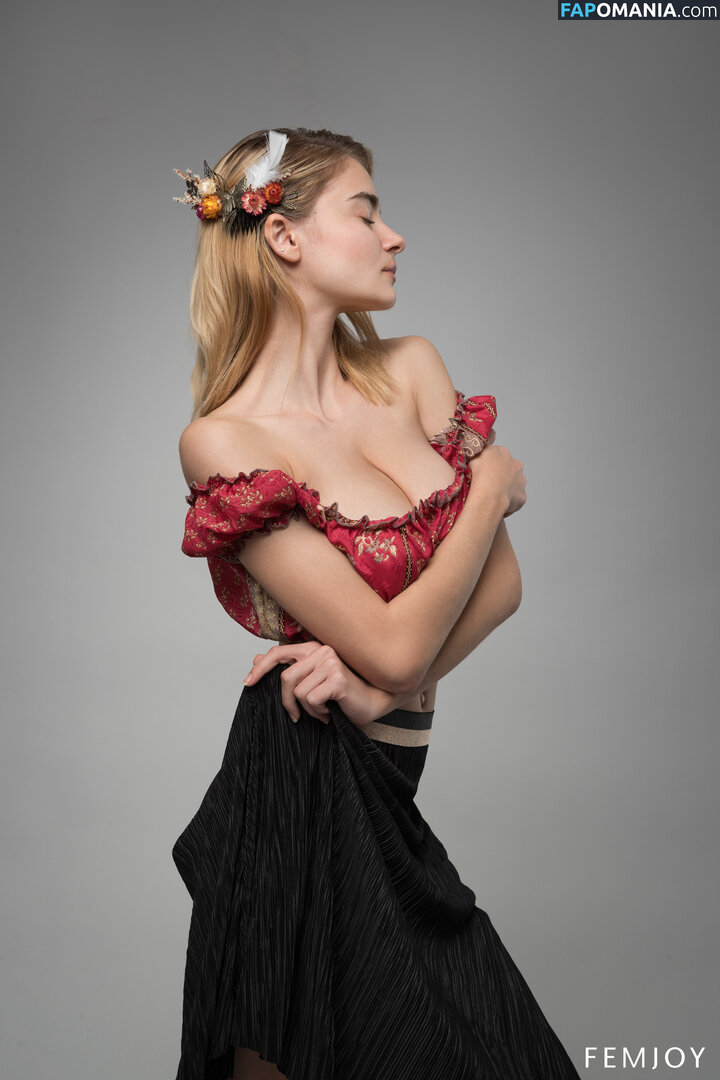 Bambi / Maria Țipordei / MariaTipordei / bamby_m / maria.tipordei Naken OnlyFans  Läckta Foto #151