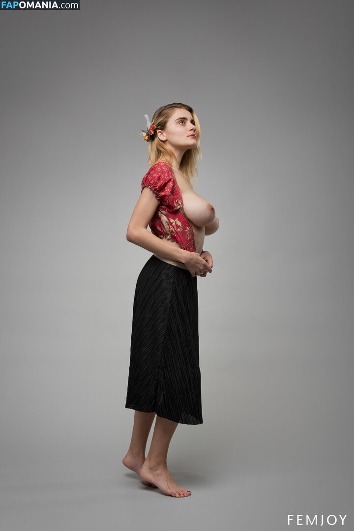 Bambi / Maria Țipordei / MariaTipordei / bamby_m / maria.tipordei Naken OnlyFans  Läckta Foto #157