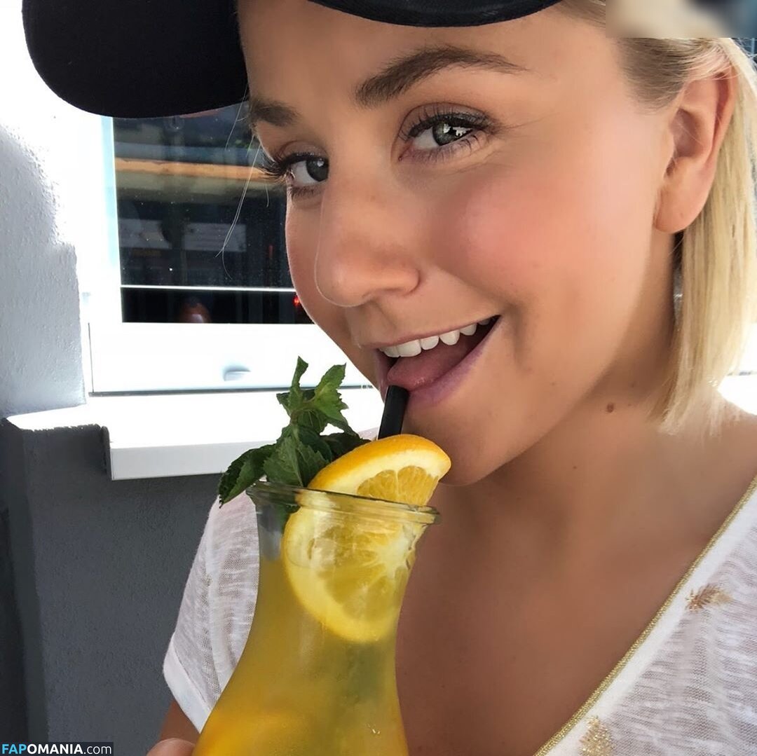 Beatrice Egli / beatrice_egli_offiziell Naken OnlyFans  Läckta Foto #130