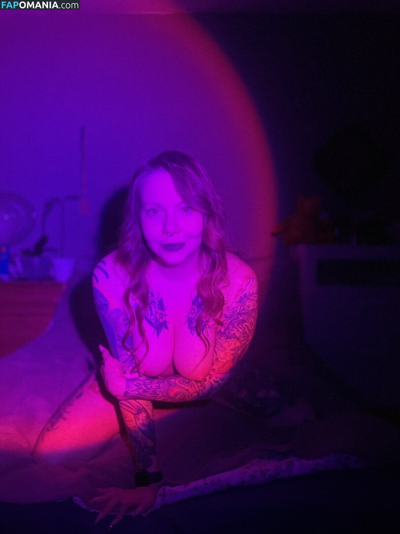 belaya_devushka / зато красивая Naken OnlyFans  Läckta Foto #2