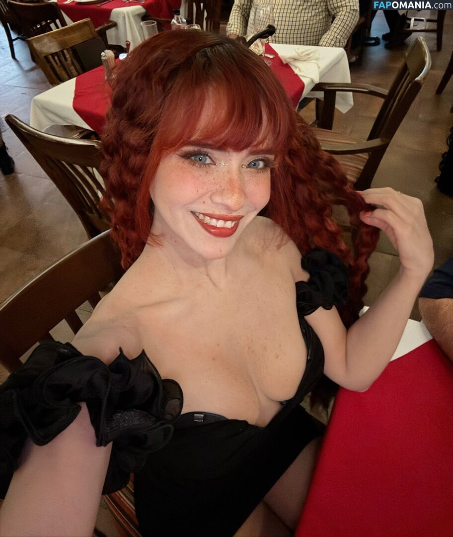 Bella Dueñas Naken OnlyFans  Läckta Foto #5