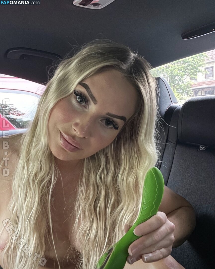 Bella Sinner / bella.sin / bella_sinner_xo Naken OnlyFans  Läckta Foto #3