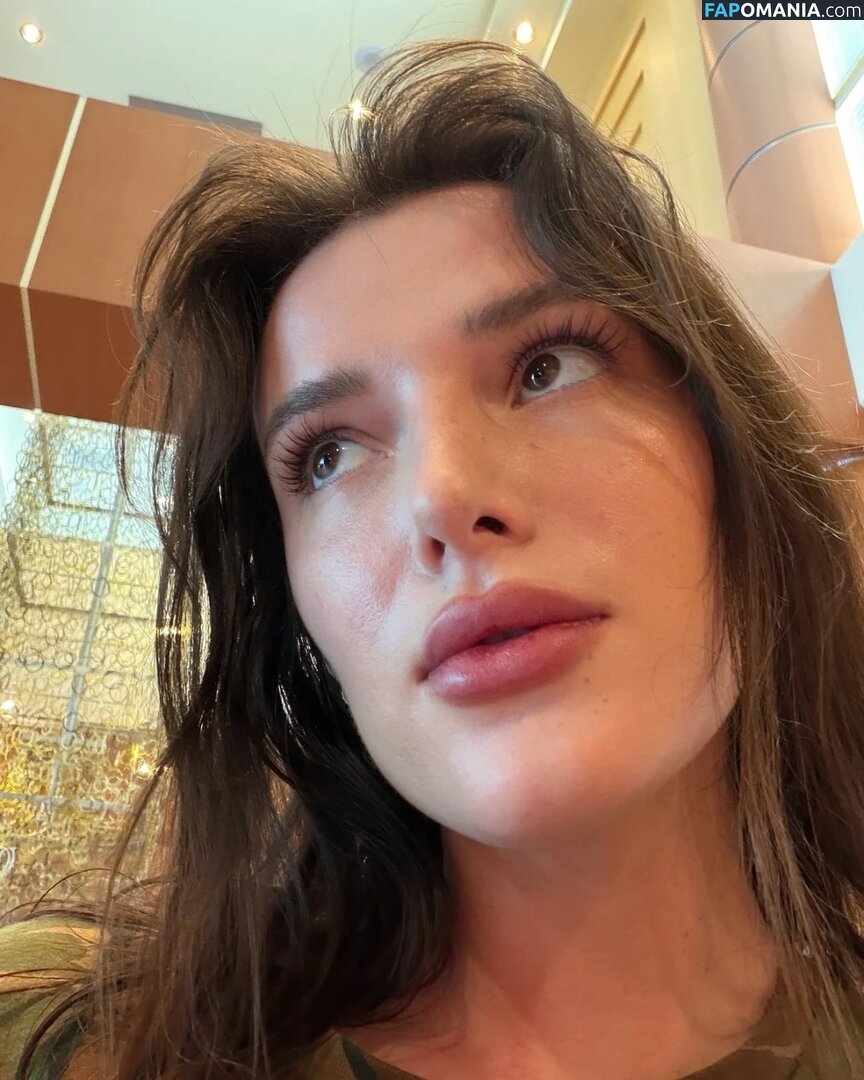 Bella Thorne / bellathorne Naken OnlyFans  Läckta Foto #4