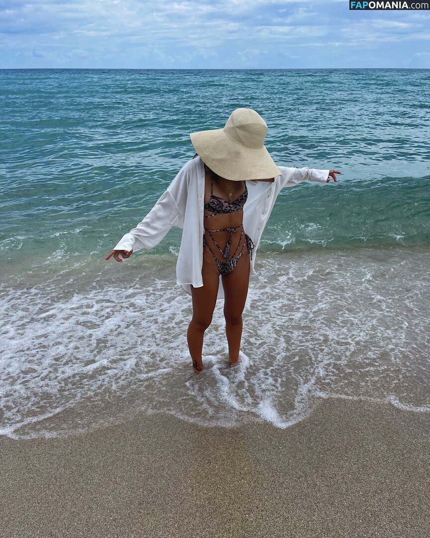 Bella / bellahadid / bellaraee Naken OnlyFans  Läckta Foto #22