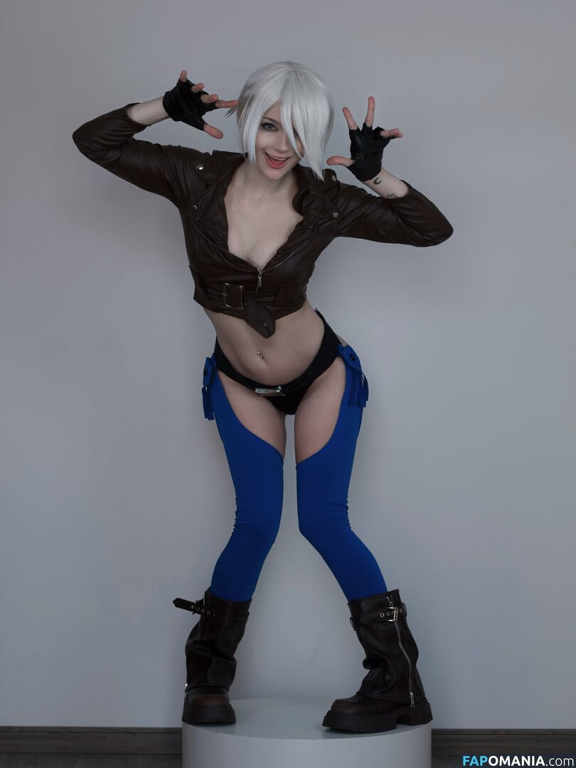 Bella / Noksbella / bellathorneoff Naken OnlyFans  Läckta Foto #58