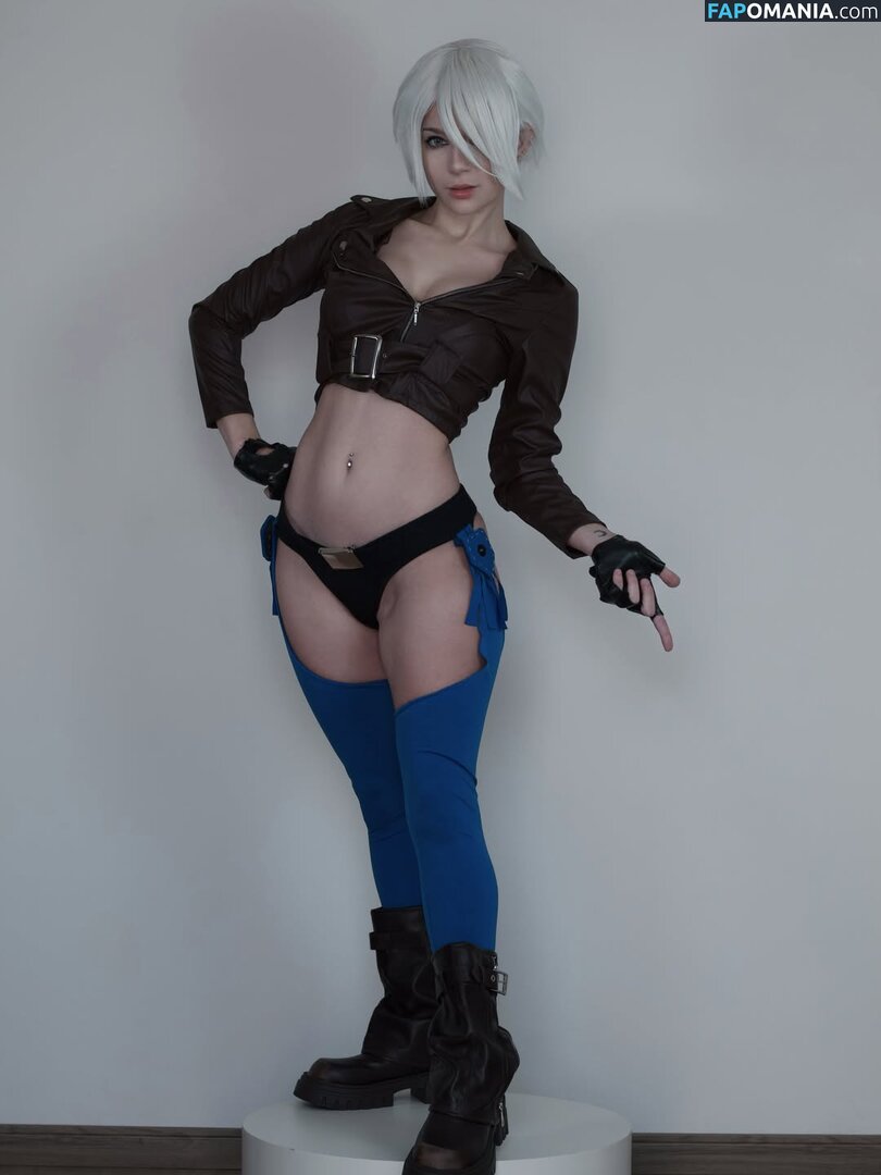 Bella / Noksbella / bellathorneoff Naken OnlyFans  Läckta Foto #59