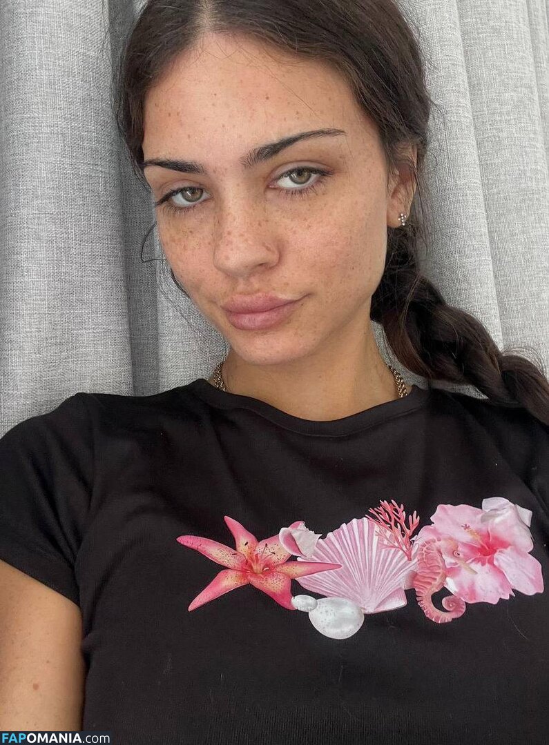 berraka Naken OnlyFans  Läckta Foto #17