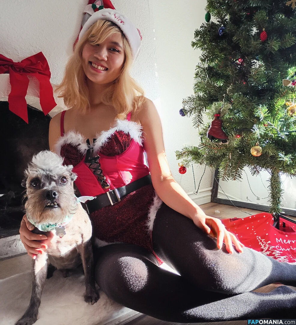 Aquentine / Bessy Q / Final Girlz / Justa Queen / Quynh Văn / _bessy.q_ Naken OnlyFans  Läckta Foto #12