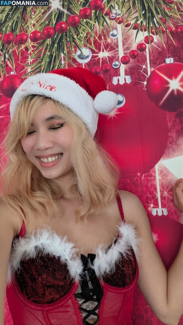 Aquentine / Bessy Q / Final Girlz / Justa Queen / Quynh Văn / _bessy.q_ Naken OnlyFans  Läckta Foto #17