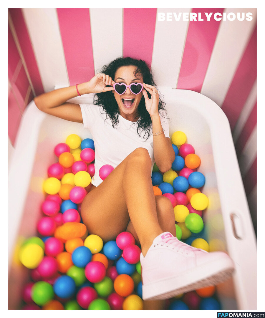 beverlyciousxxx_free Naken OnlyFans  Läckta Foto #8