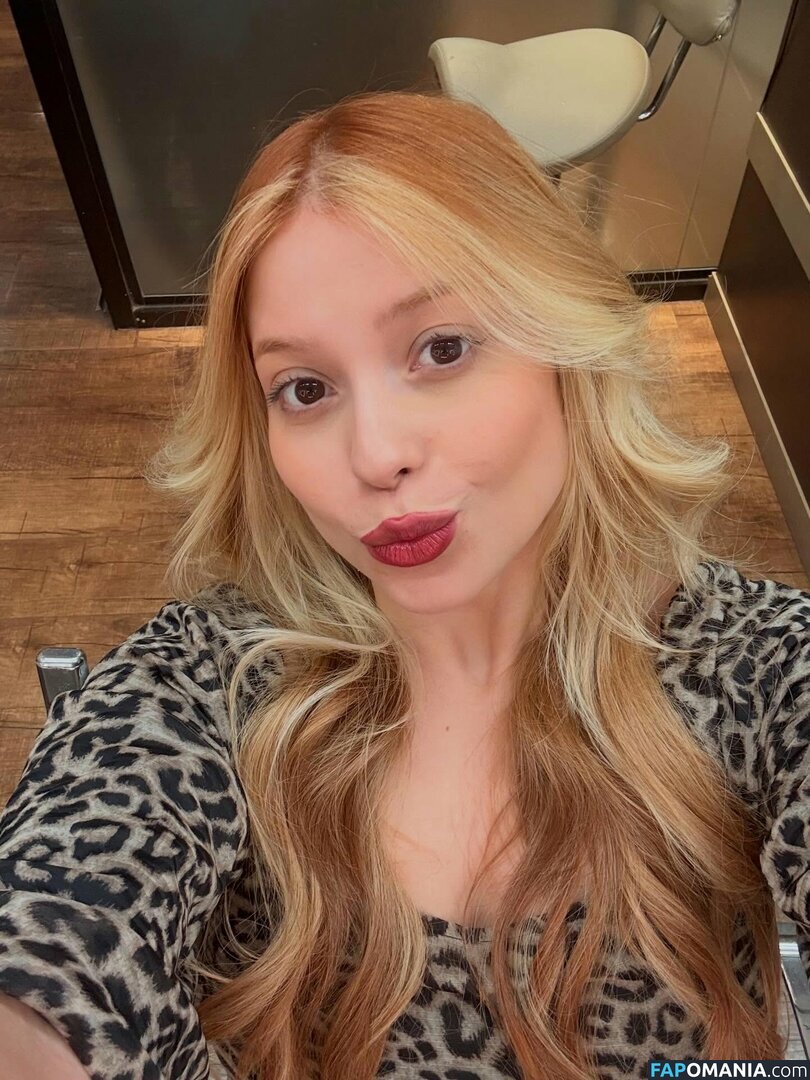Bianca Alencar / Dubladora / Voice actress / biancaalencarof / biancaalencaroficial Naken OnlyFans  Läckta Foto #23