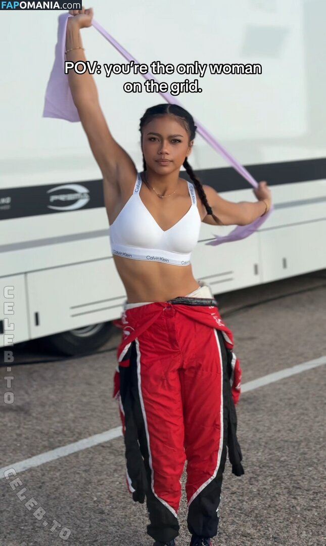 Bianca Bustamante / https: / racerbia Naken OnlyFans  Läckta Foto #13