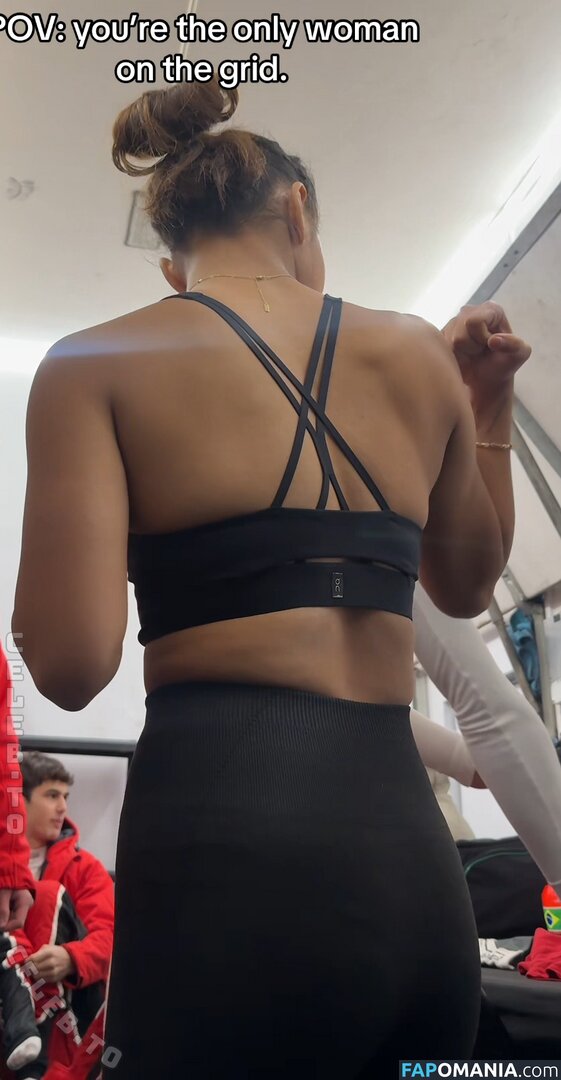 Bianca Bustamante / https: / racerbia Naken OnlyFans  Läckta Foto #17