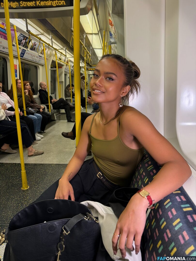 Bianca Bustamante / https: / racerbia Naken OnlyFans  Läckta Foto #29