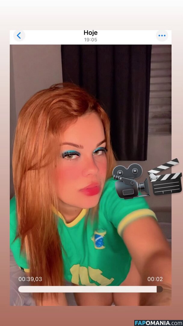 Bianca Ferreira / bia.aruiva Naken OnlyFans  Läckta Foto #2
