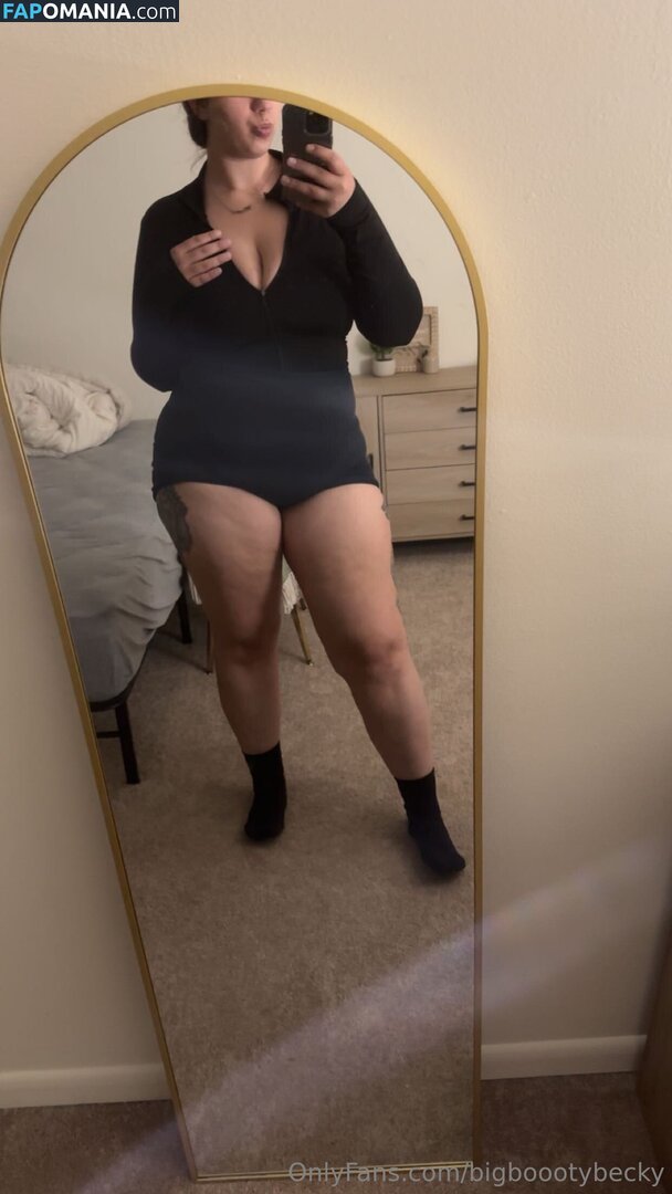 bigboootybecky / bigbootybecka_ Naken OnlyFans  Läckta Foto #10