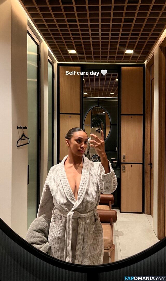 BigDD / Bigdiamondgirl, / Heyitsdiamondbaby / bigdiamondgirl Naken OnlyFans  Läckta Foto #4