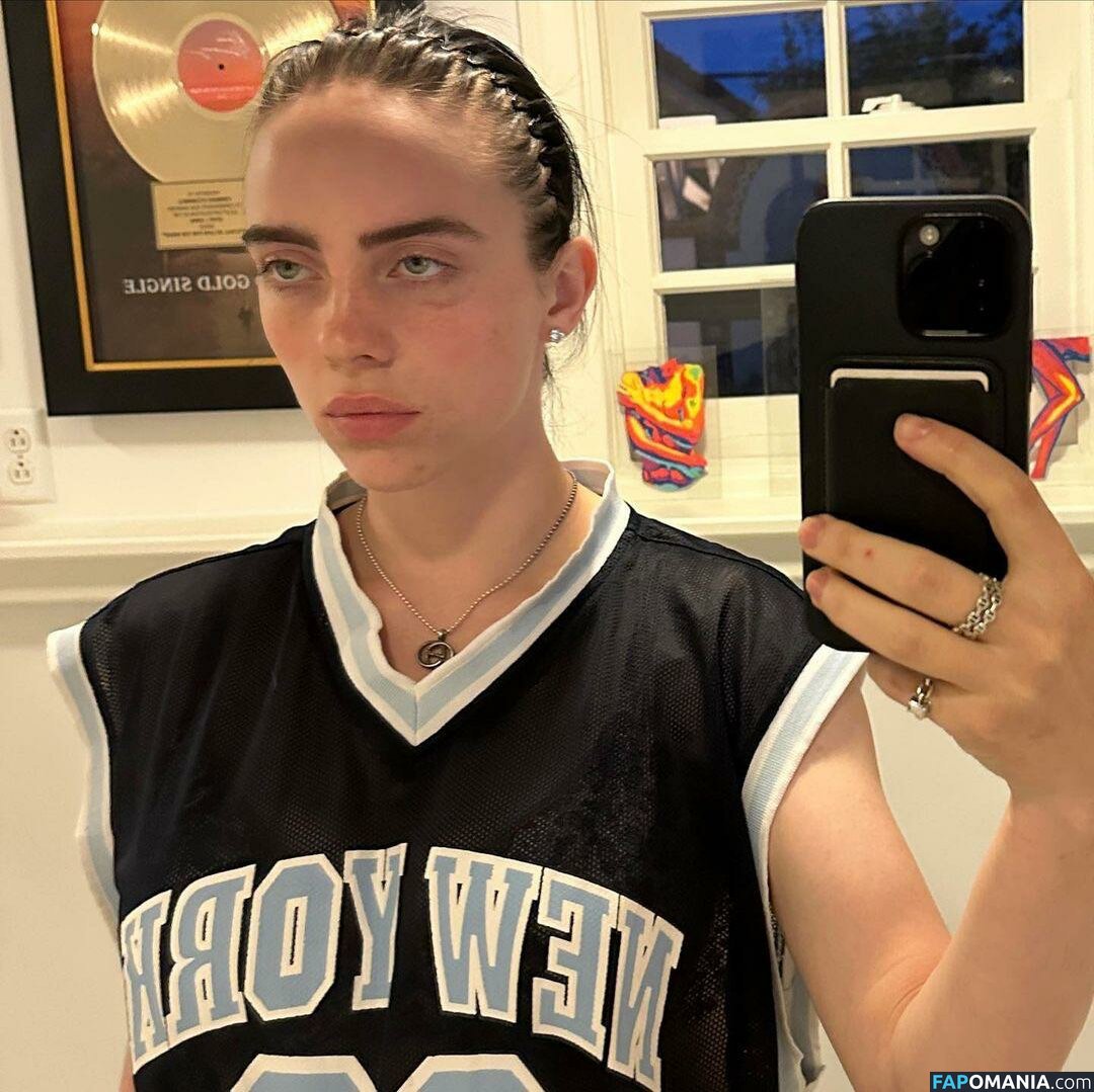 Billie Eilish / Fake / billeeilish / billieeilish Naken OnlyFans  Läckta Foto #36