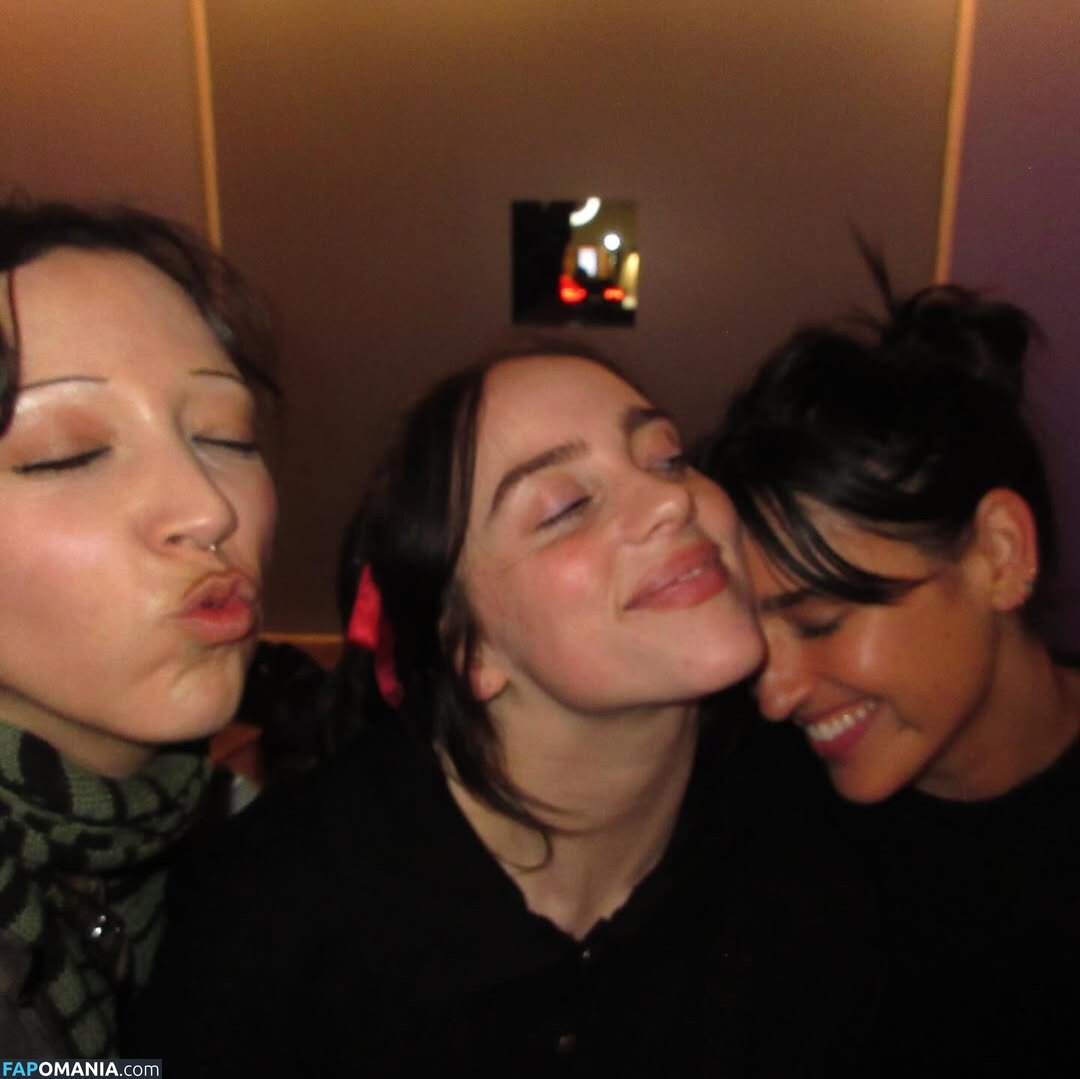 Billie Eilish / Fake / billeeilish / billieeilish Naken OnlyFans  Läckta Foto #2265