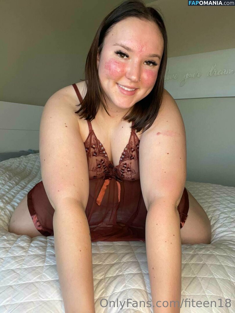 bisexualcollegegirl / rubitout Naken OnlyFans  Läckta Foto #6