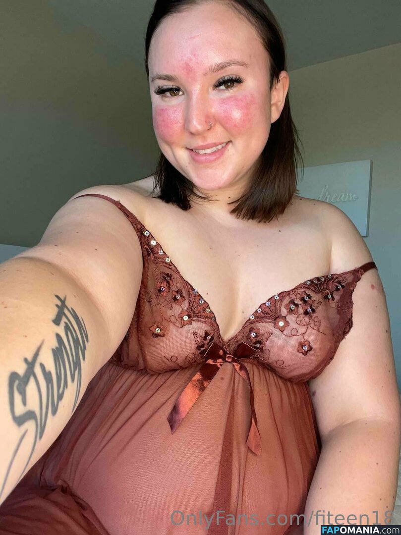 bisexualcollegegirl / rubitout Naken OnlyFans  Läckta Foto #9
