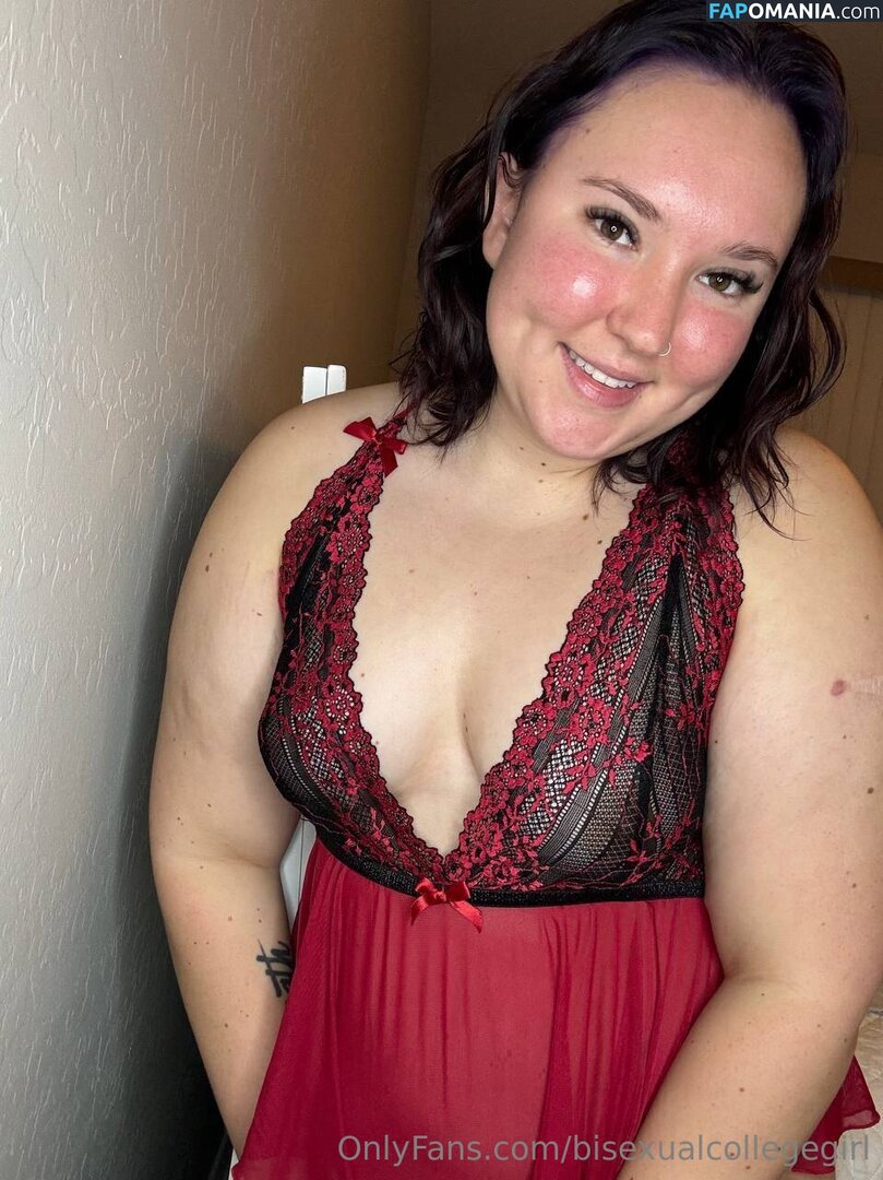 bisexualcollegegirl / rubitout Naken OnlyFans  Läckta Foto #15