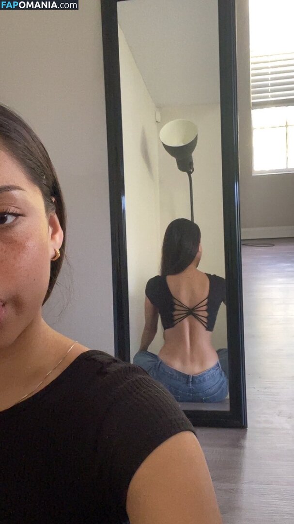 bl_lovr19 / https: Naken OnlyFans  Läckta Foto #5