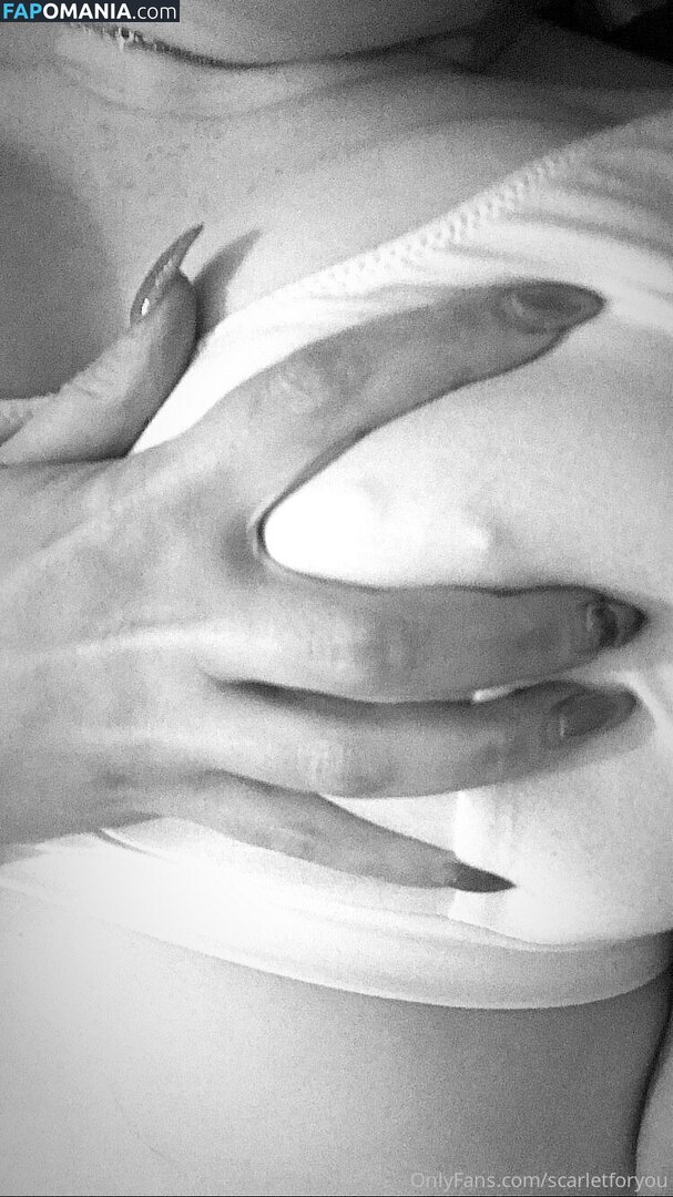 Blaithin De Burca / scarletforyou Naken OnlyFans  Läckta Foto #5