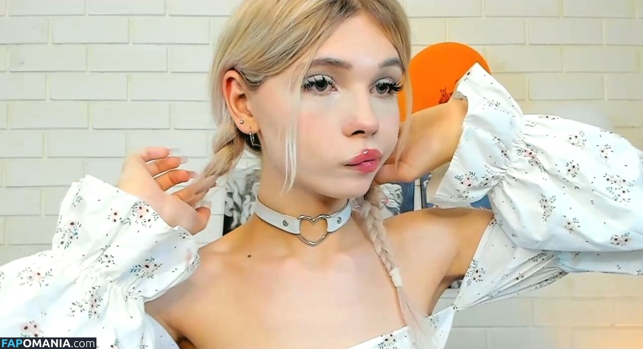 Blondy_fina / blondy_curvy2595 Naken OnlyFans  Läckta Foto #3