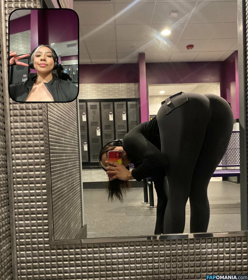 222harumii / bodyby.harumiii / emily_hernandez / harumi Naken OnlyFans  Läckta Foto #25