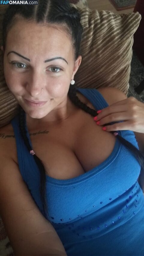 Borsod Naken OnlyFans  Läckta Foto #3