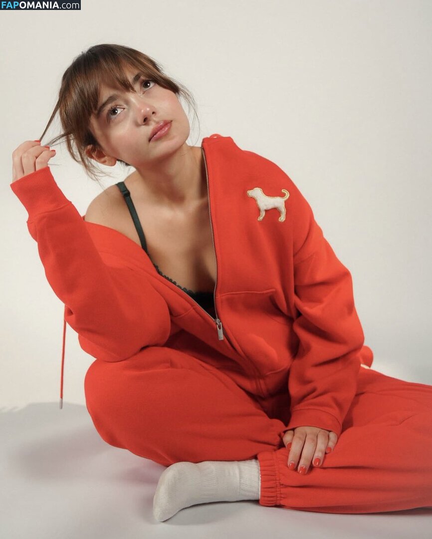Büşra Zeynep Çetin Naken OnlyFans  Läckta Foto #4