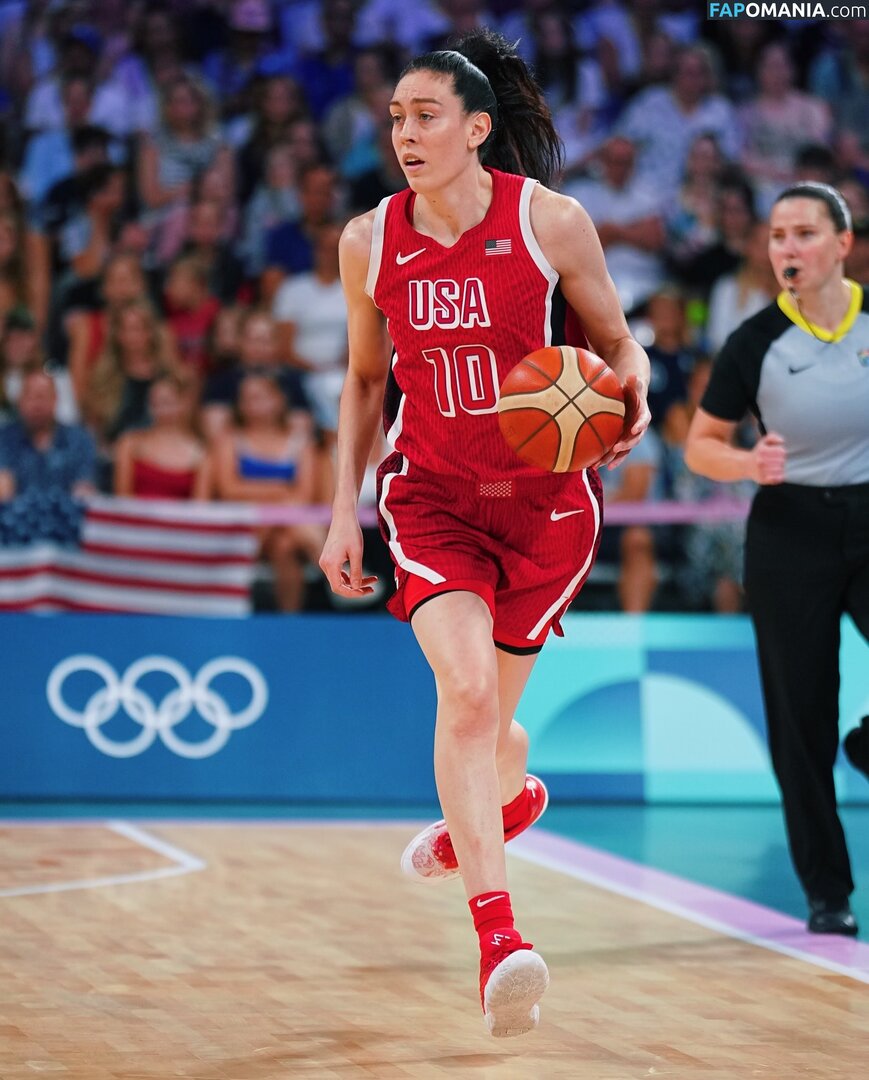 Breanna Stewart / WNBA Player / breannastewart30 Naken OnlyFans  Läckta Foto #11