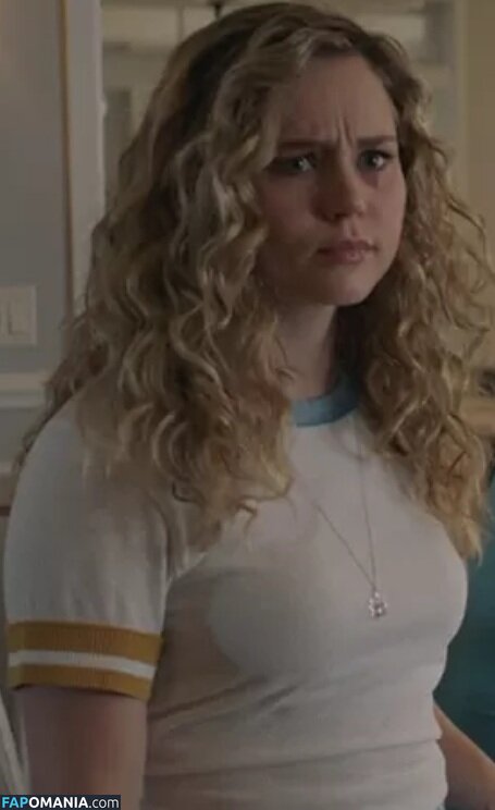 Brec Bassinger / brecbassinger Naken OnlyFans  Läckta Foto #256