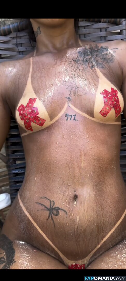 Bronzeamento Natural / biquini marquinha de fita / https: / lorynhadejery / terracodobronze / zer00um Naken OnlyFans  Läckta Foto #14