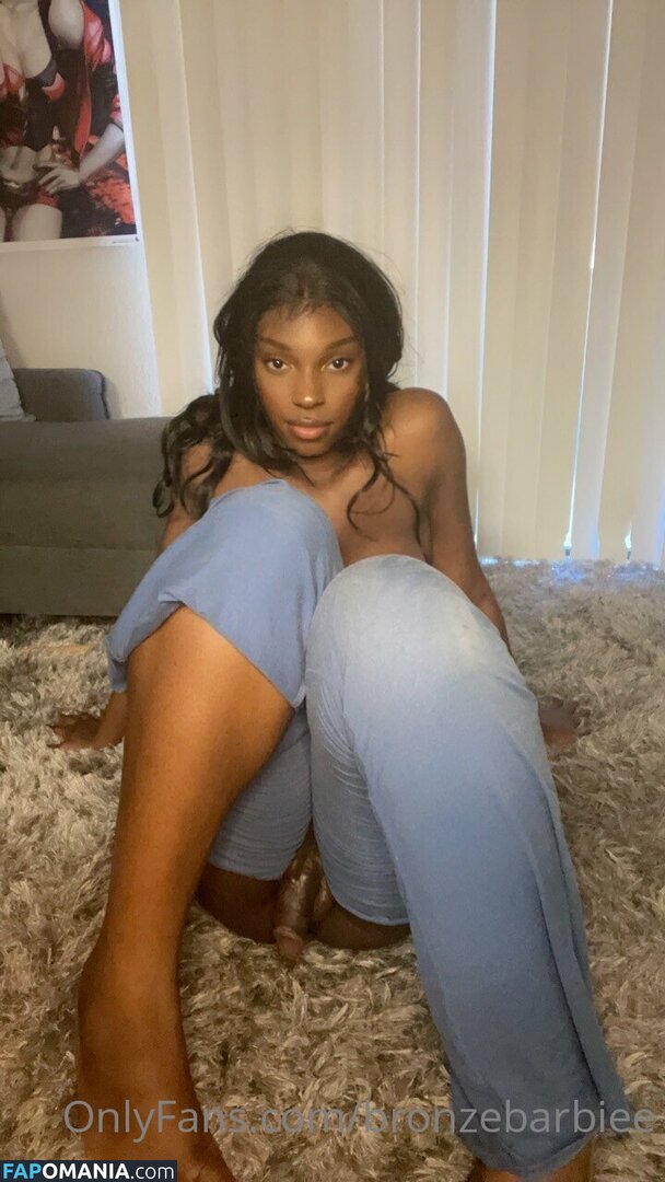 bronzebarbie / bronzebarbie2 / bronzebarbiee Naken OnlyFans  Läckta Foto #3