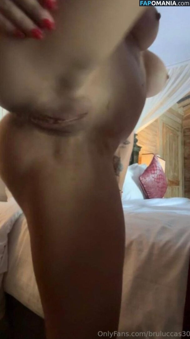 Bruna Luccas / bruluccas / bruluccas30 Naken OnlyFans  Läckta Foto #2