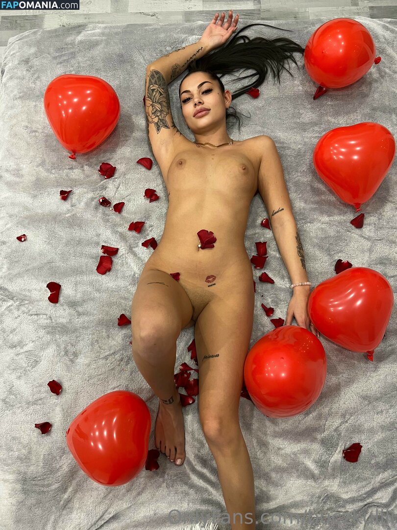 Buczku Lili / TheAtrax / buczkulili / lilbku Naken OnlyFans  Läckta Foto #77