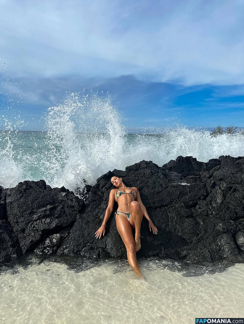 Builtbybells / bellabumzy / builtbybellls Naken OnlyFans  Läckta Foto #3